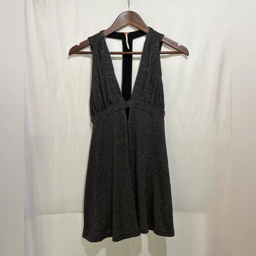 Free People Dance Of The Night Metallic Silver V Neck Mini Dress Size‎ X Small - Picture 2 of 7